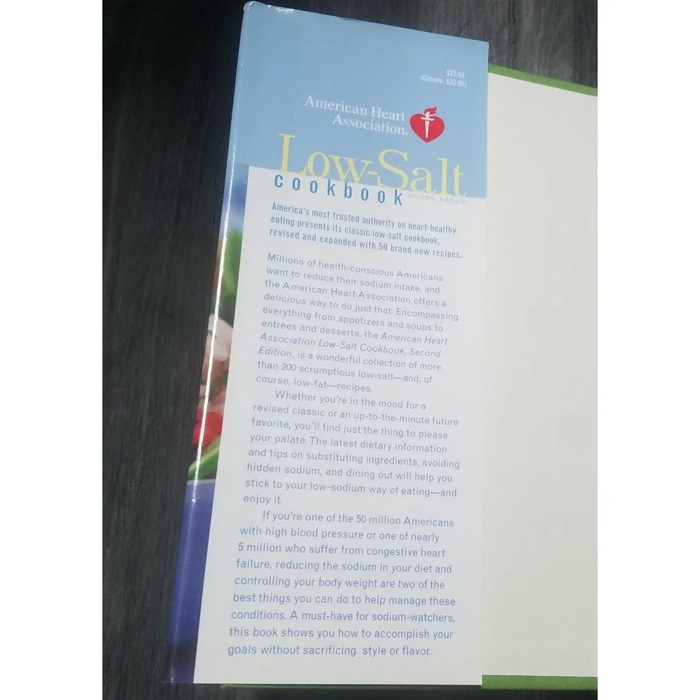 Low-Salt Cookbook - American Heart Association (Hardcover, 2001)